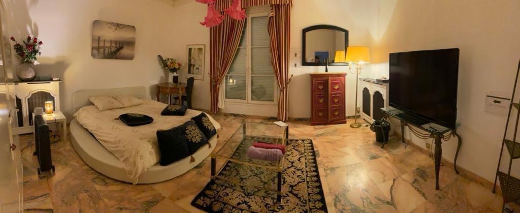 مبيت وإفطار بوجيفال La Demeure D'Iris المظهر الخارجي الصورة
